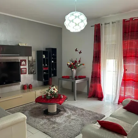 Le Rose Rosse Di Agata Apartment